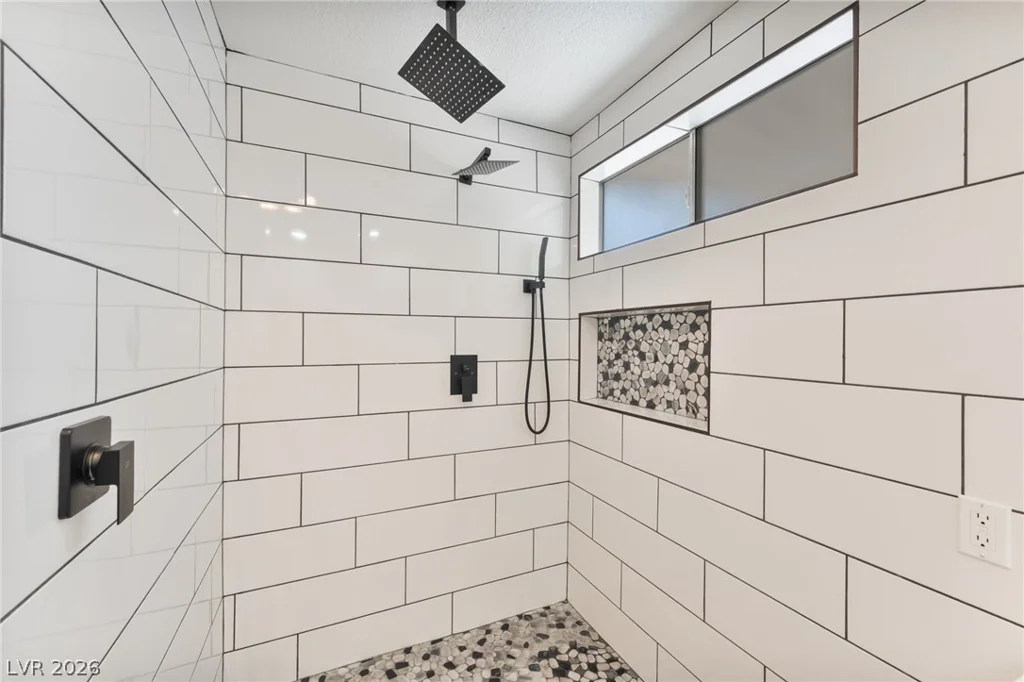 5235 Sir James, Las Vegas, NV 89110