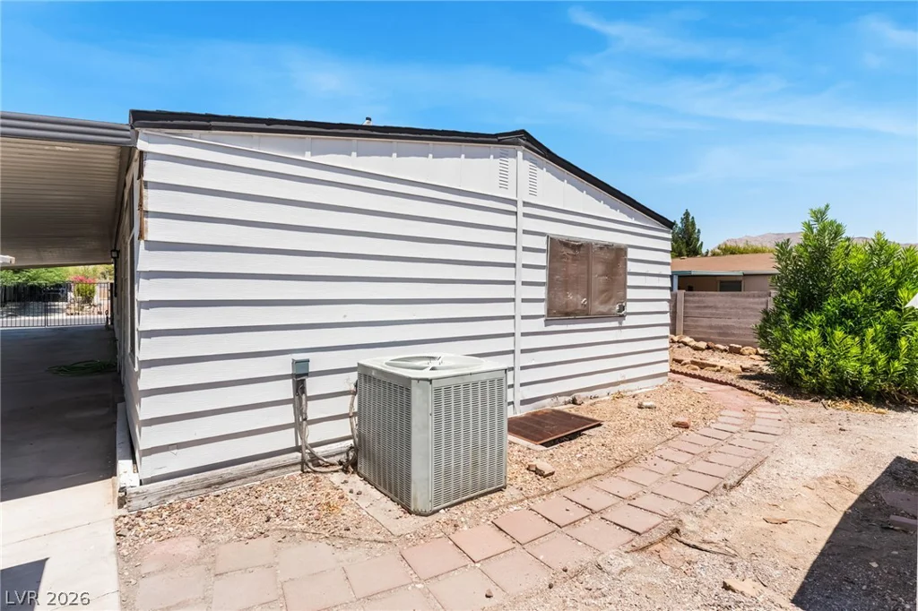 5235 Sir James, Las Vegas, NV 89110