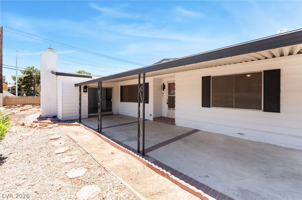 5235 Sir James, Las Vegas, NV 89110