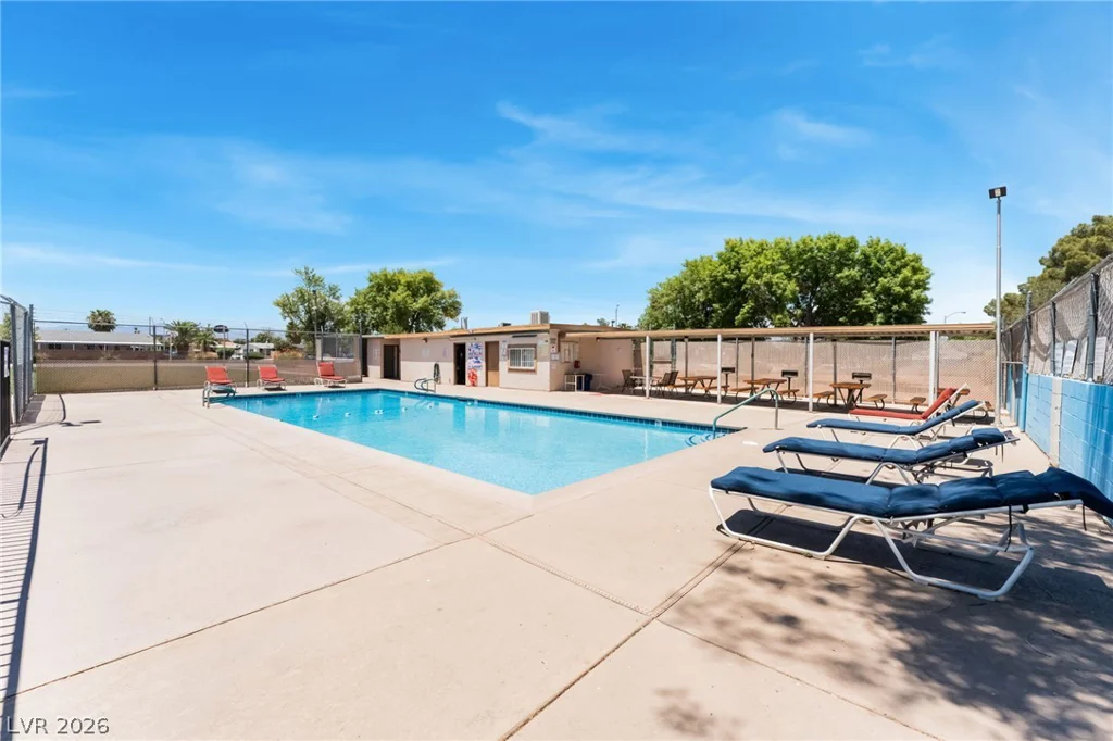 5235 Sir James, Las Vegas, NV 89110