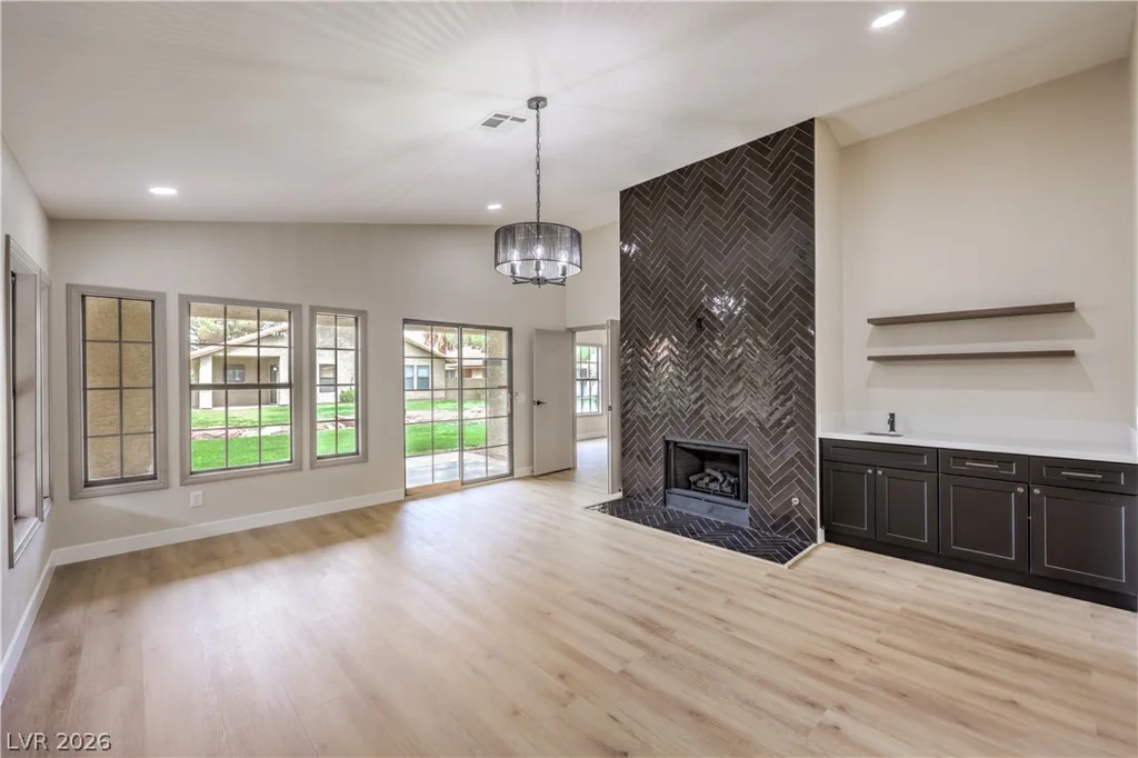 7812 Canoe, Las Vegas, NV 89145