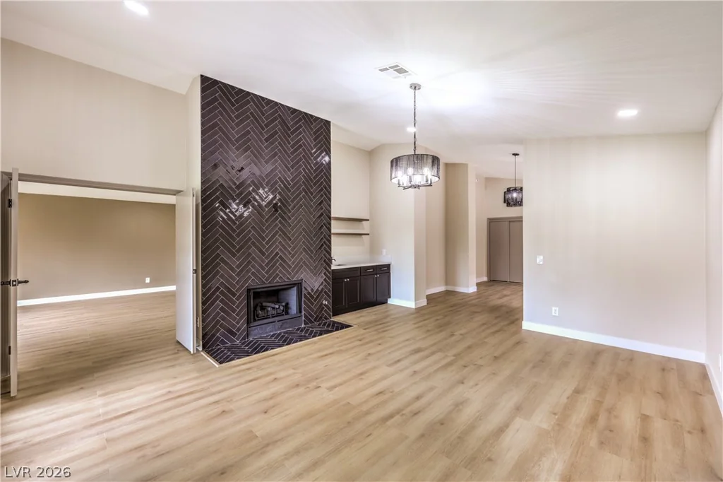 7812 Canoe, Las Vegas, NV 89145