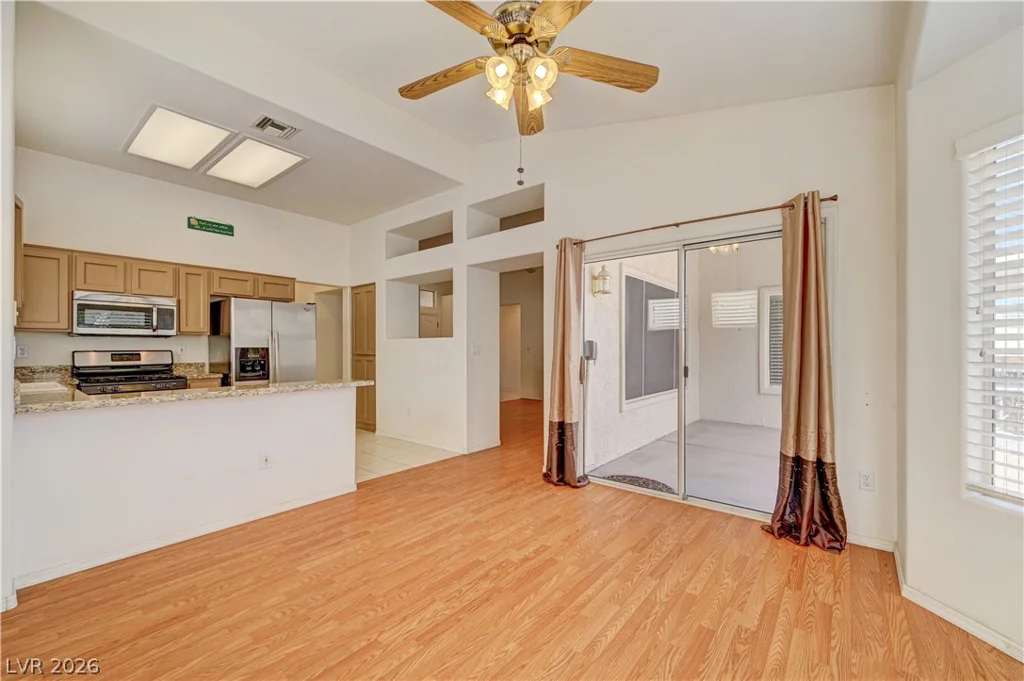 10413 Longwood, Las Vegas, NV 89134