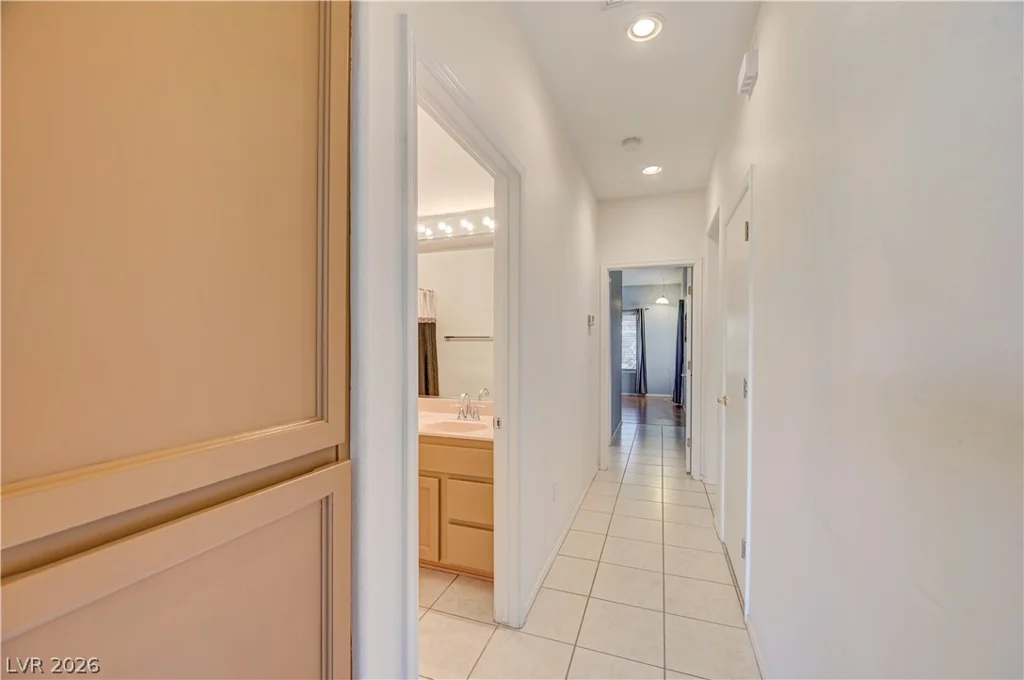 10413 Longwood, Las Vegas, NV 89134