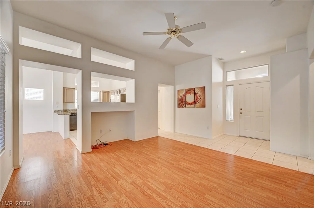 10413 Longwood, Las Vegas, NV 89134