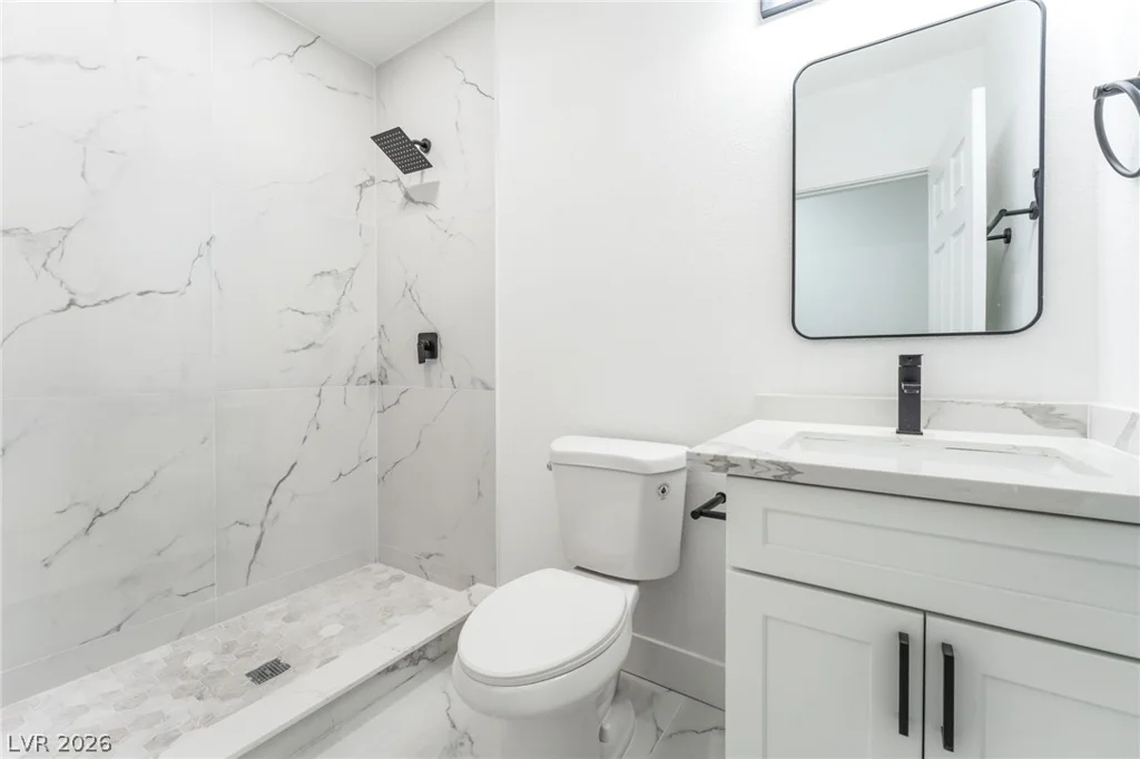 3990 Coolcrest, Las Vegas, NV 89103