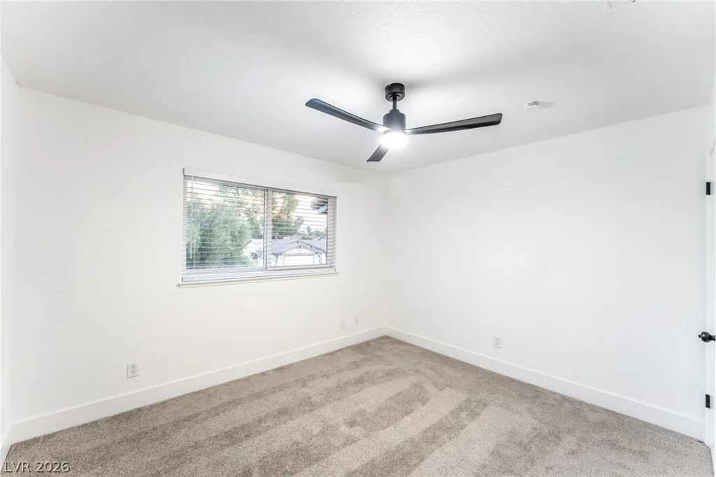 3990 Coolcrest, Las Vegas, NV 89103