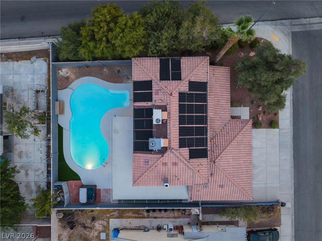 3990 Coolcrest, Las Vegas, NV 89103