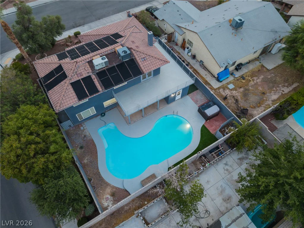 3990 Coolcrest, Las Vegas, NV 89103