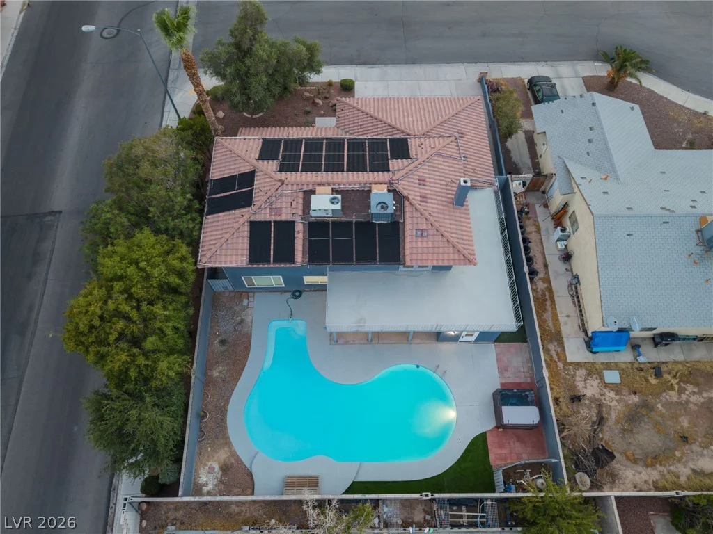 3990 Coolcrest, Las Vegas, NV 89103