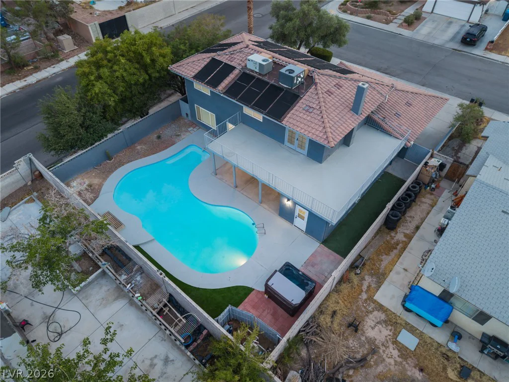 3990 Coolcrest, Las Vegas, NV 89103