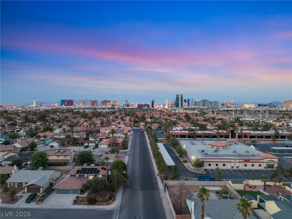 3990 Coolcrest, Las Vegas, NV 89103
