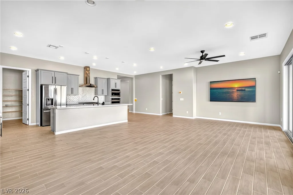 8762 Jesolo, Las Vegas, NV 89131