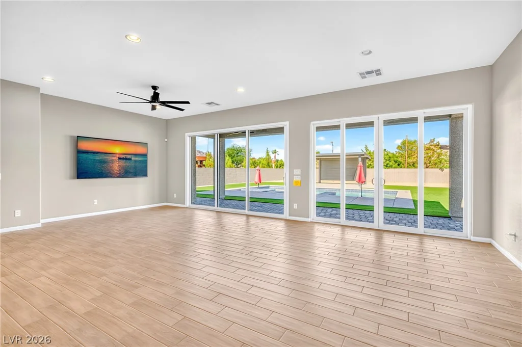 8762 Jesolo, Las Vegas, NV 89131