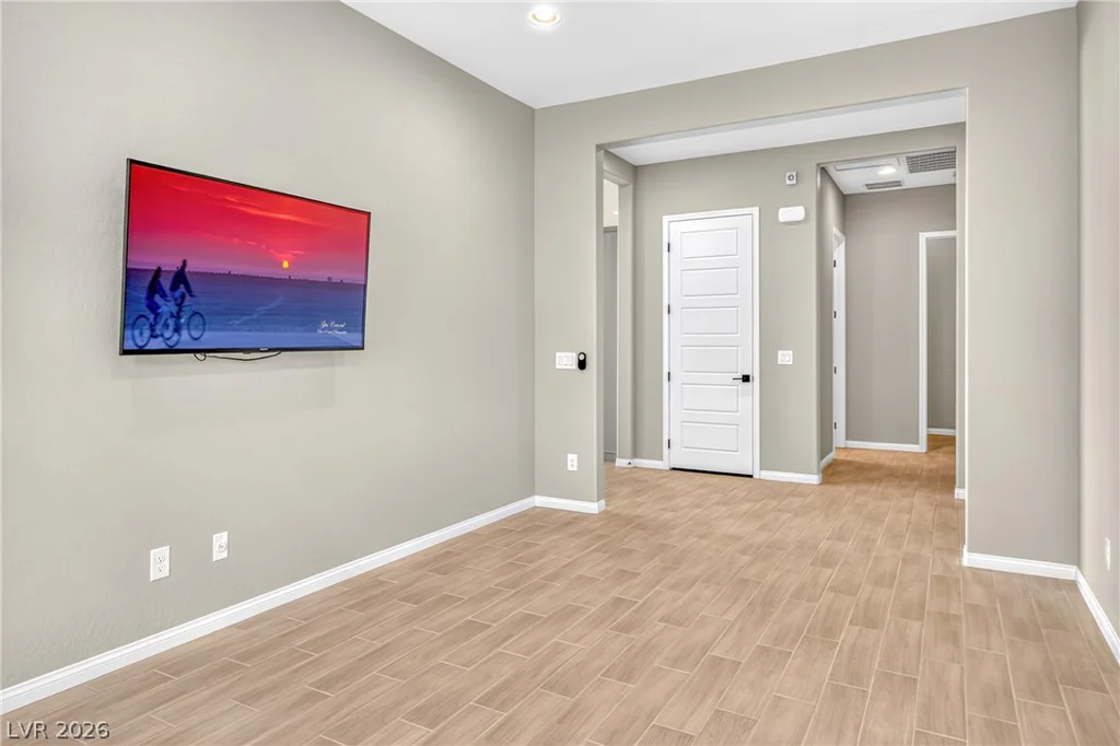 8762 Jesolo, Las Vegas, NV 89131