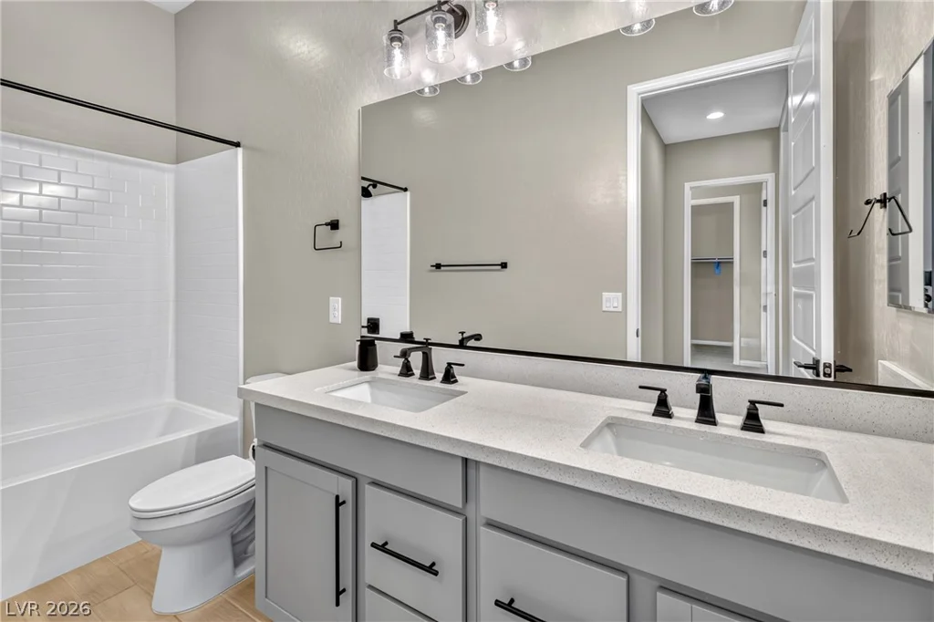 8762 Jesolo, Las Vegas, NV 89131