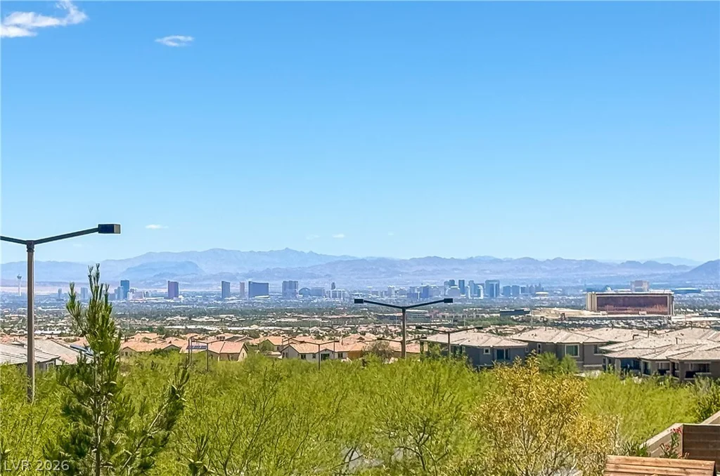 12528 Oregon Cherry, Las Vegas, NV 89138