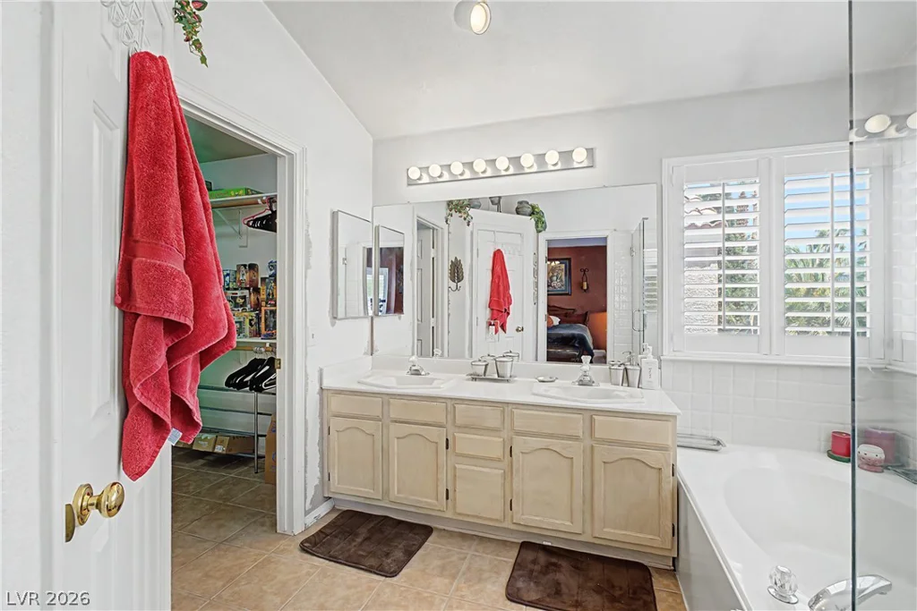 7821 Millhopper, Las Vegas, NV 89128
