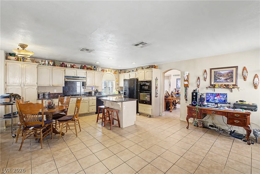 7821 Millhopper, Las Vegas, NV 89128