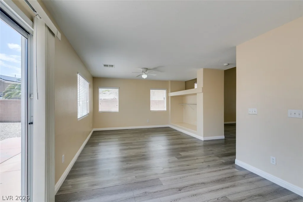 6118 Highland Gardens, North Las Vegas, NV 89031
