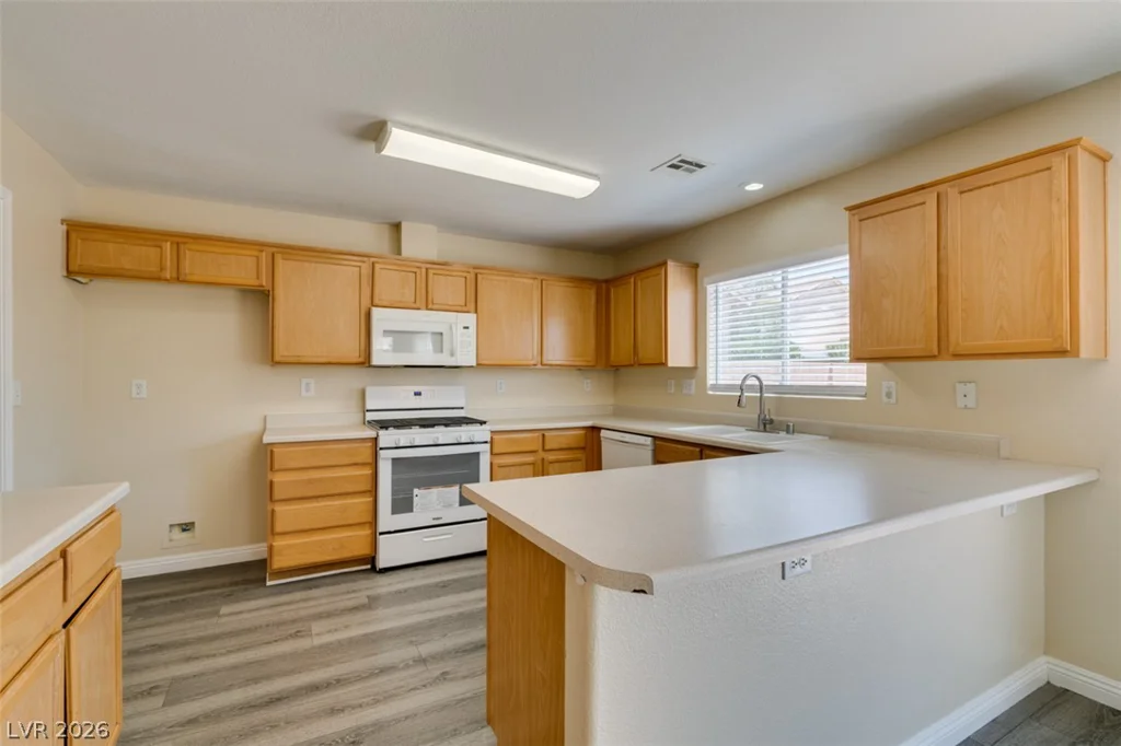 6118 Highland Gardens, North Las Vegas, NV 89031