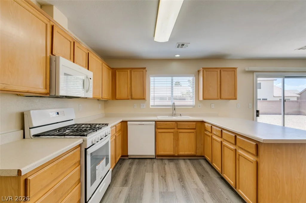 6118 Highland Gardens, North Las Vegas, NV 89031