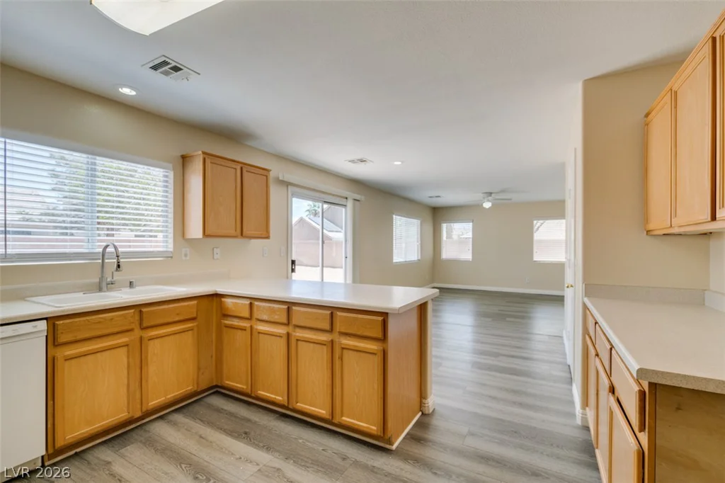 6118 Highland Gardens, North Las Vegas, NV 89031