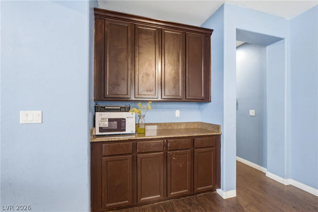 8051 Maple Park, Las Vegas, NV 89131