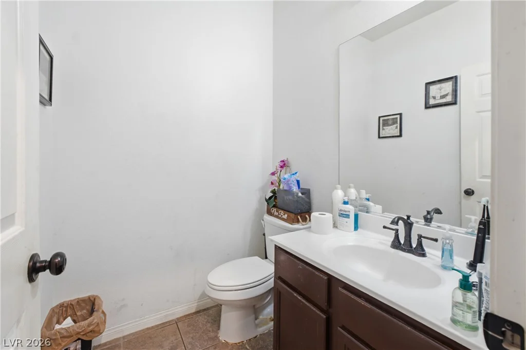 8051 Maple Park, Las Vegas, NV 89131