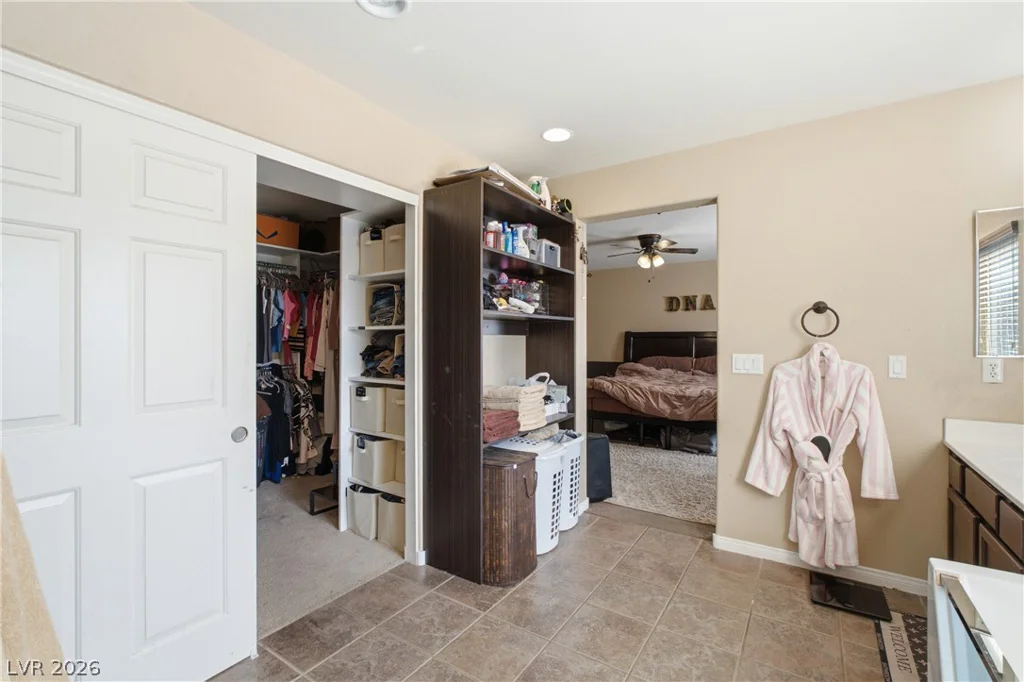 8051 Maple Park, Las Vegas, NV 89131