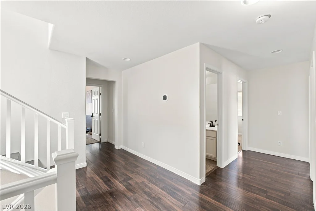 8051 Maple Park, Las Vegas, NV 89131