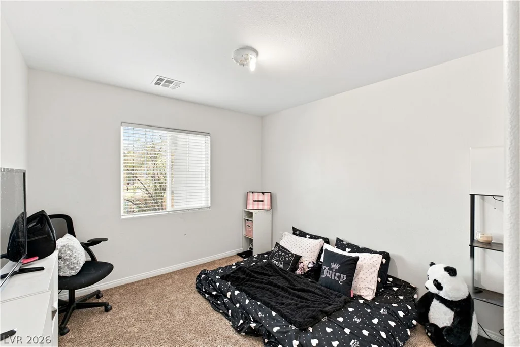 8051 Maple Park, Las Vegas, NV 89131