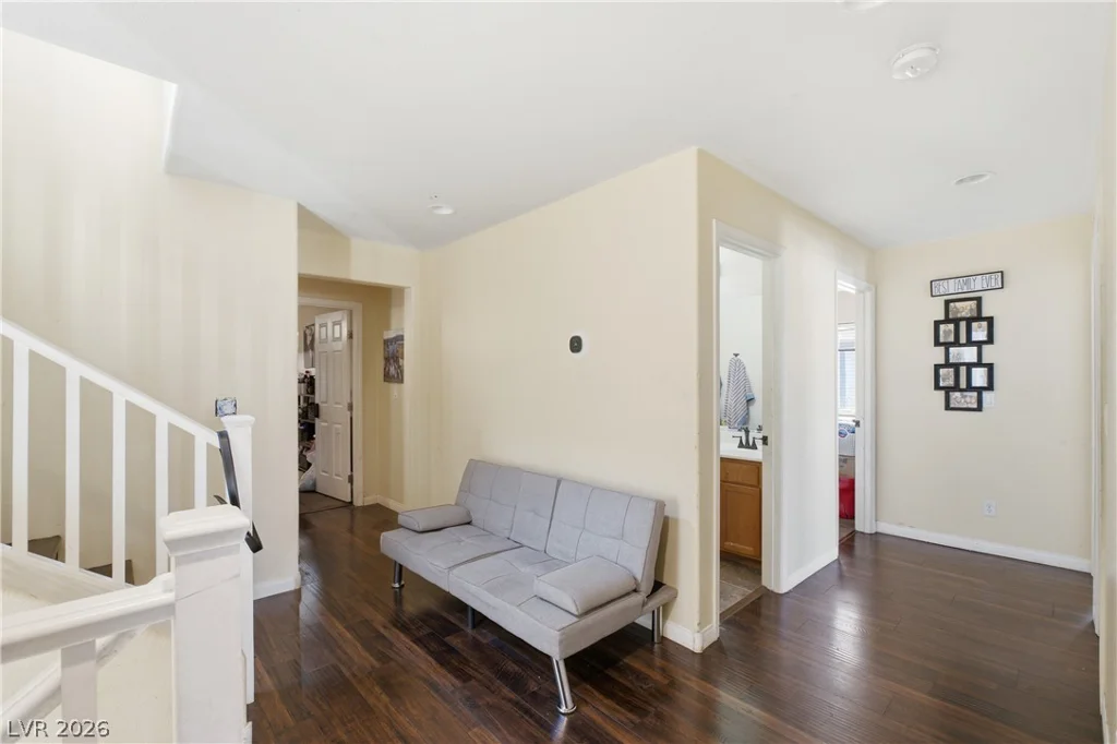 8051 Maple Park, Las Vegas, NV 89131