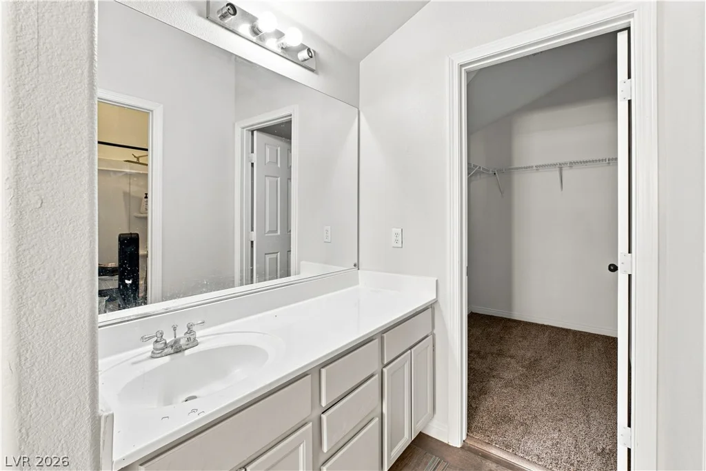 8051 Maple Park, Las Vegas, NV 89131