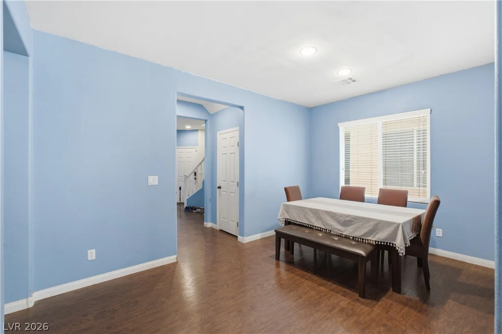 8051 Maple Park, Las Vegas, NV 89131