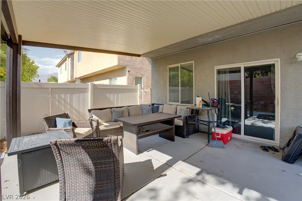 8051 Maple Park, Las Vegas, NV 89131