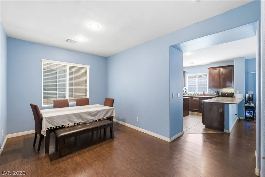 8051 Maple Park, Las Vegas, NV 89131