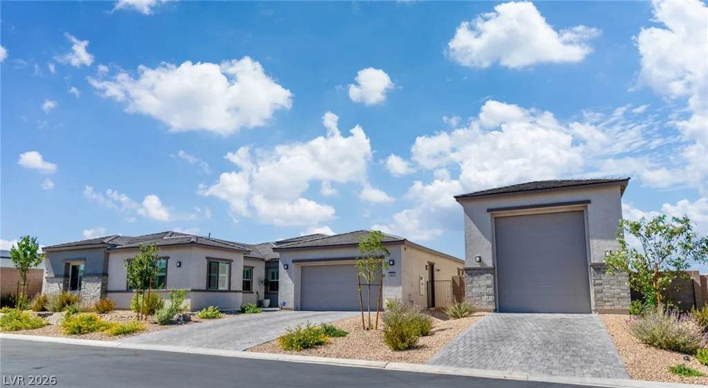 4660 Blushing Dawn, Las Vegas, NV 89118