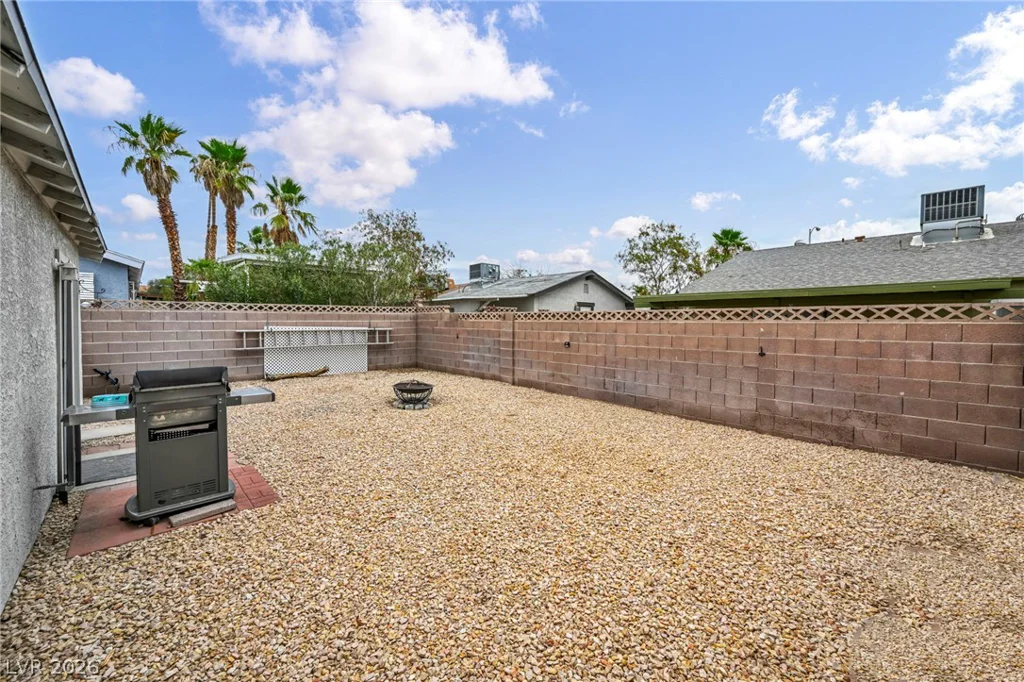 4794 Via San Andros, Las Vegas, NV 89103