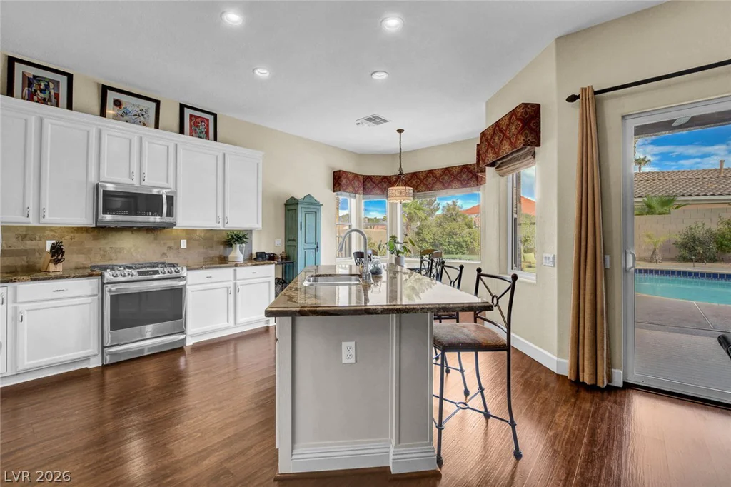 234 Chestnut Ridge, Henderson, NV 89012