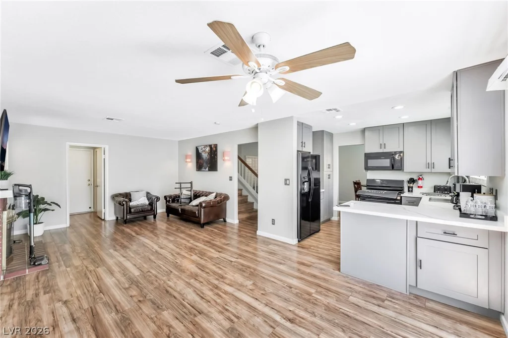 7531 Kalmalii, Las Vegas, NV 89147