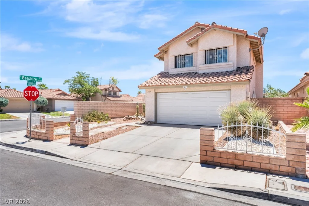 7531 Kalmalii, Las Vegas, NV 89147