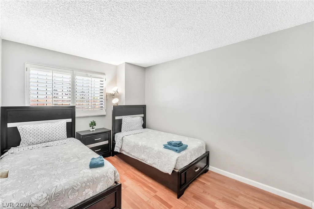 7531 Kalmalii, Las Vegas, NV 89147