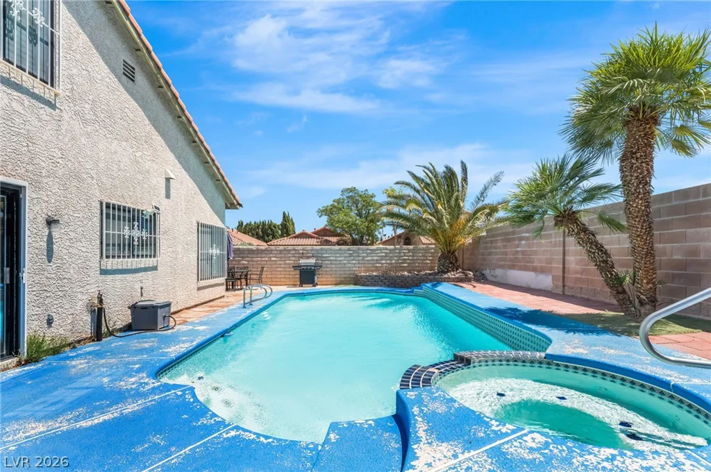 7531 Kalmalii, Las Vegas, NV 89147
