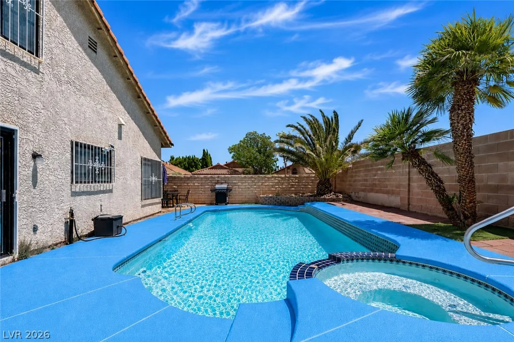 7531 Kalmalii, Las Vegas, NV 89147
