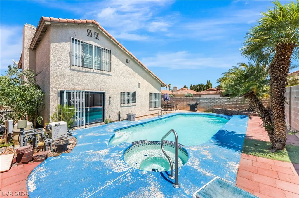 7531 Kalmalii, Las Vegas, NV 89147