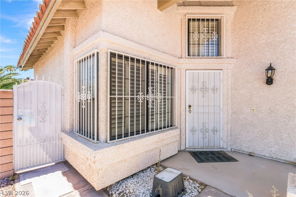 7531 Kalmalii, Las Vegas, NV 89147