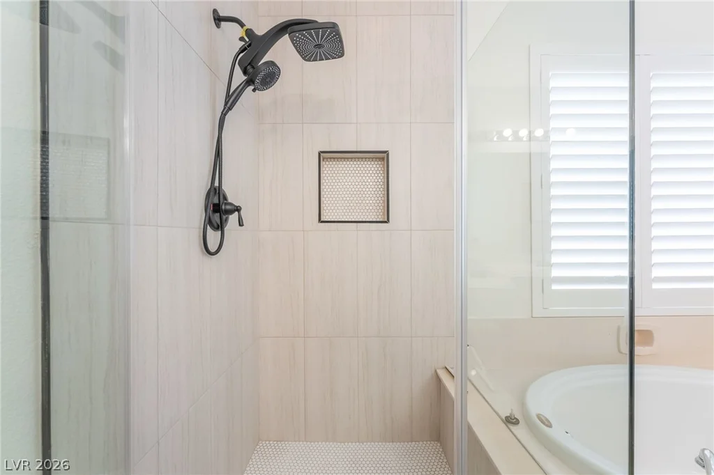 8101 Mountain Forest, Las Vegas, NV 89129