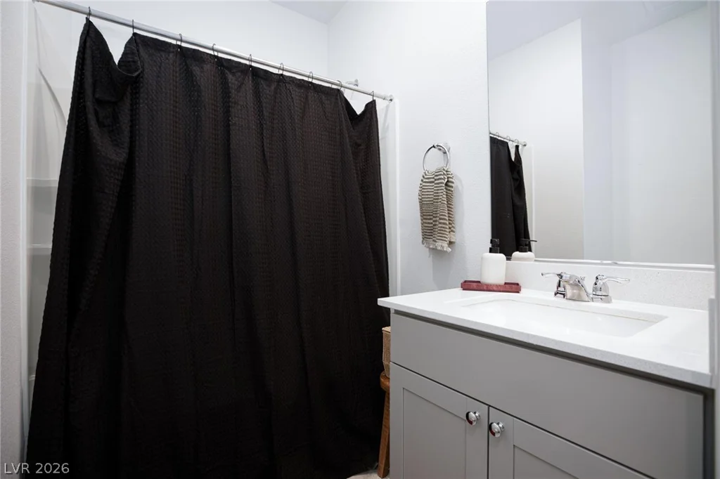 10144 Kings Amethyst, Las Vegas, NV 89141
