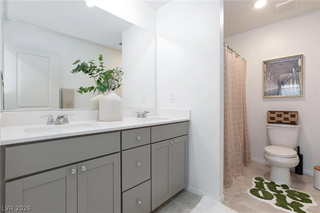 10144 Kings Amethyst, Las Vegas, NV 89141